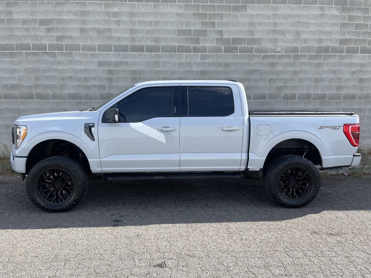 Used 2021 Ford F150 XLT w/ Equipment Group 302A High AWD/4WD image 11