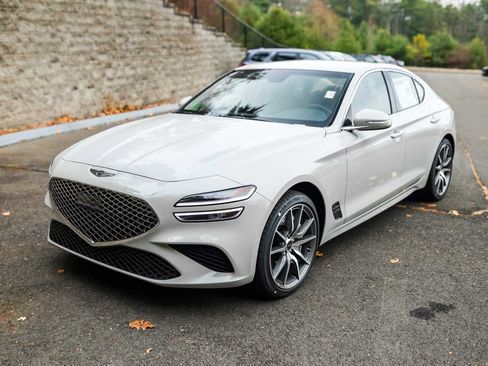 New 2026 Genesis G70 2.5T image 6