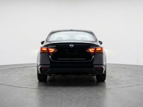 Used 2025 Nissan Altima 2.5 SV image 7
