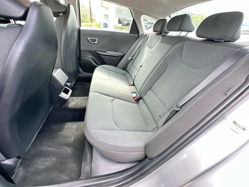 Used 2025 Kia K4 FWD image 22