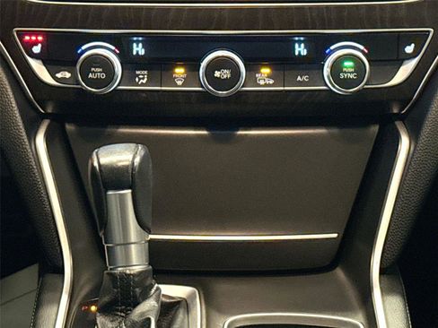 Used 2021 Honda Accord EX-L image 17