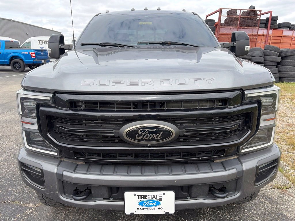 Used 2022 Ford F250 Lariat AWD/4WD image 2