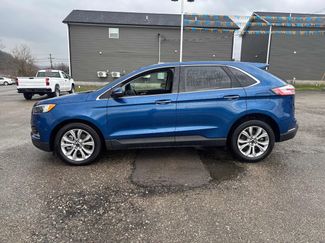 Used 2024 Ford Edge Titanium video 2