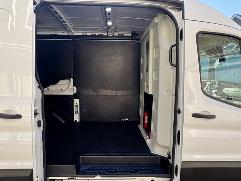 Used 2020 Ford Transit 250 Medium Roof w/ Load Area Protection Package image 18