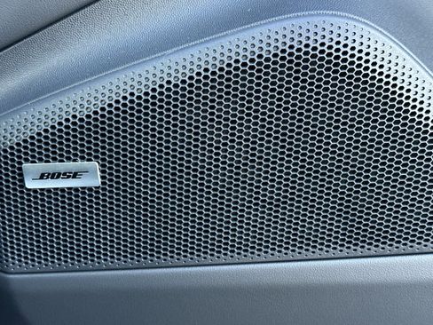 New 2026 Porsche Macan 4S Electric image 20