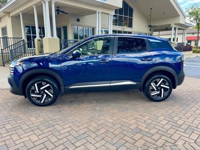 Used 2025 Nissan Kicks SV