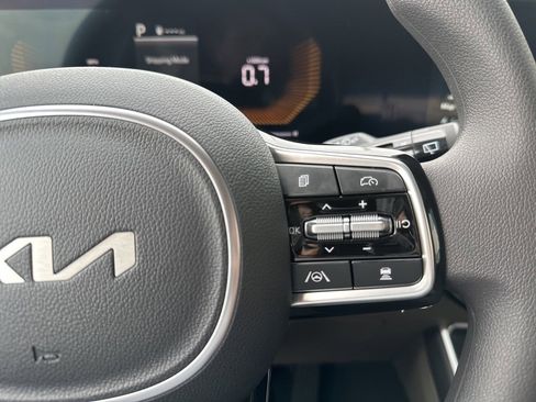 New 2026 Kia Carnival LX image 37