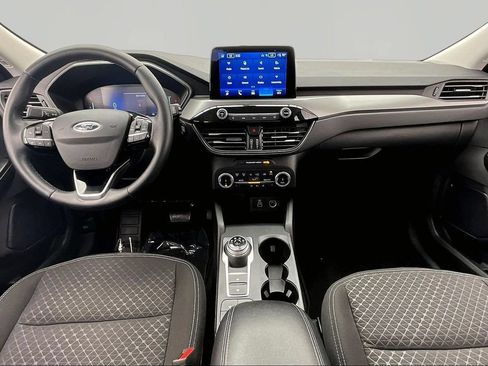 Certified 2024 Ford Escape Active w/ Cold Weather Package FWD image 16