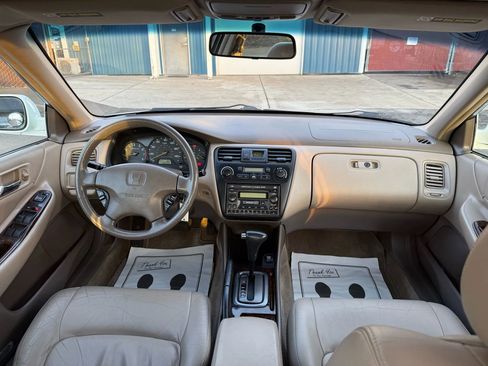 Used 2001 Honda Accord EX image 39