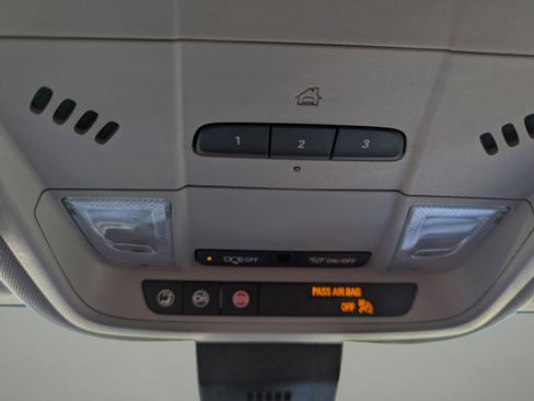 Used 2020 Chevrolet Equinox Premier w/ LPO, Cargo Package image 27