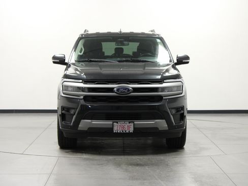Used 2024 Ford Expedition XLT RWD image 9