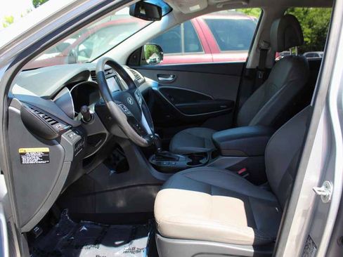 Used 2015 Hyundai Santa Fe Limited w/ Option Group 04 AWD/4WD image 27