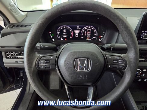 Used 2024 Honda Accord EX image 10