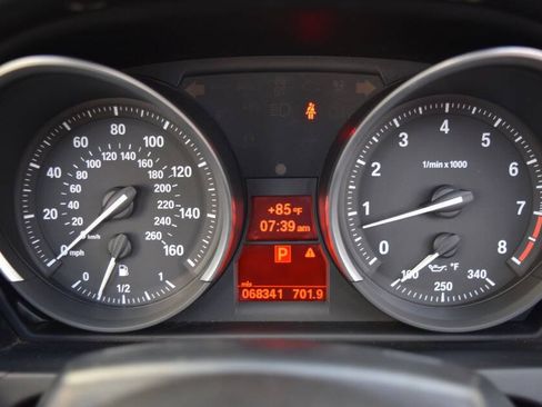 Used 2011 BMW Z4 sDrive35i RWD image 72