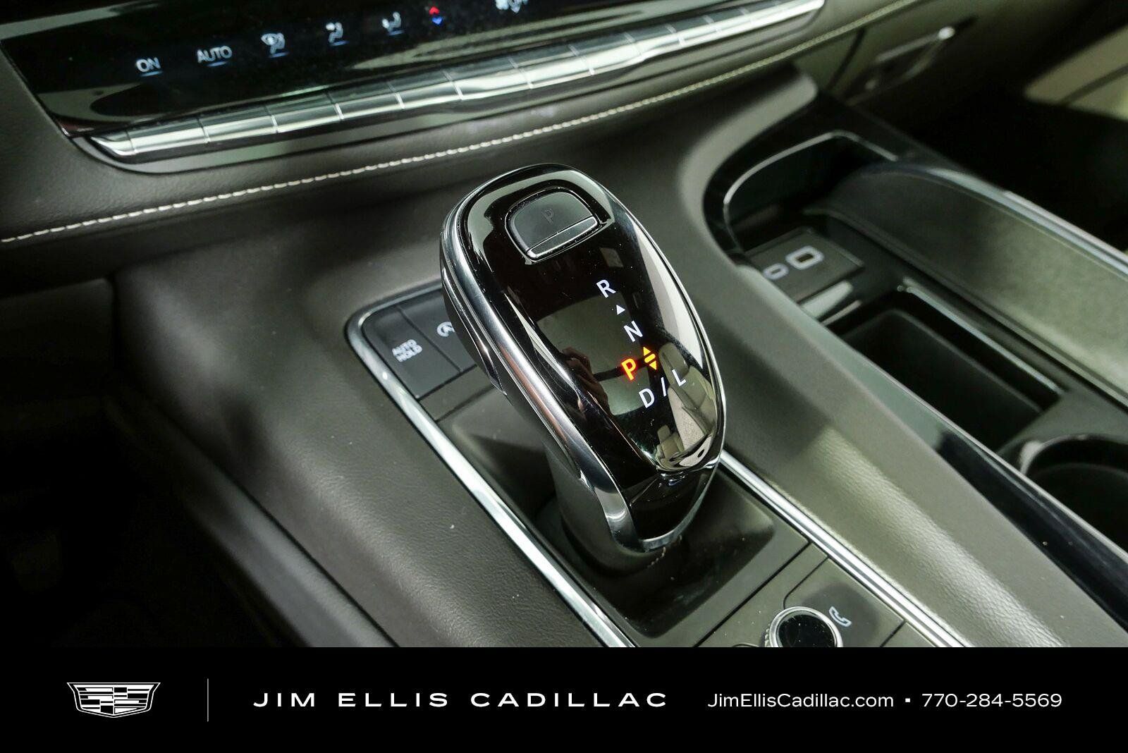 Used 2024 Cadillac Escalade Sport w/ Touring Package RWD image 18