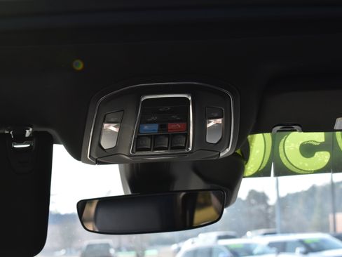 Used 2025 Jeep Wagoneer Series II w/ Premium Group I image 35