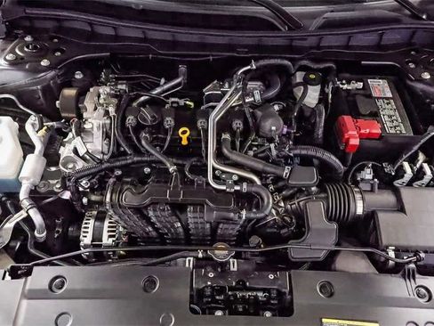 New 2025 Nissan Altima 2.5 S image 28