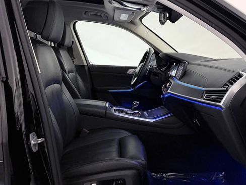 Used 2021 BMW X7 xDrive40i w/ Premium Package AWD/4WD image 26