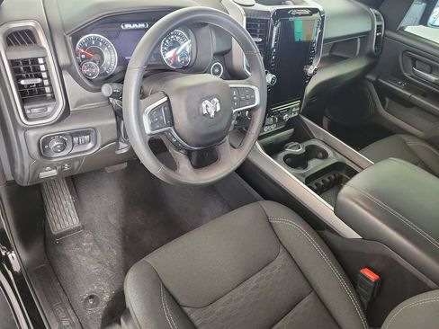 Used 2025 RAM 1500 Big Horn AWD/4WD image 11