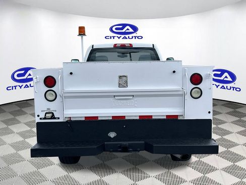 Used 2016 Chevrolet Silverado 3500 W/T RWD image 5