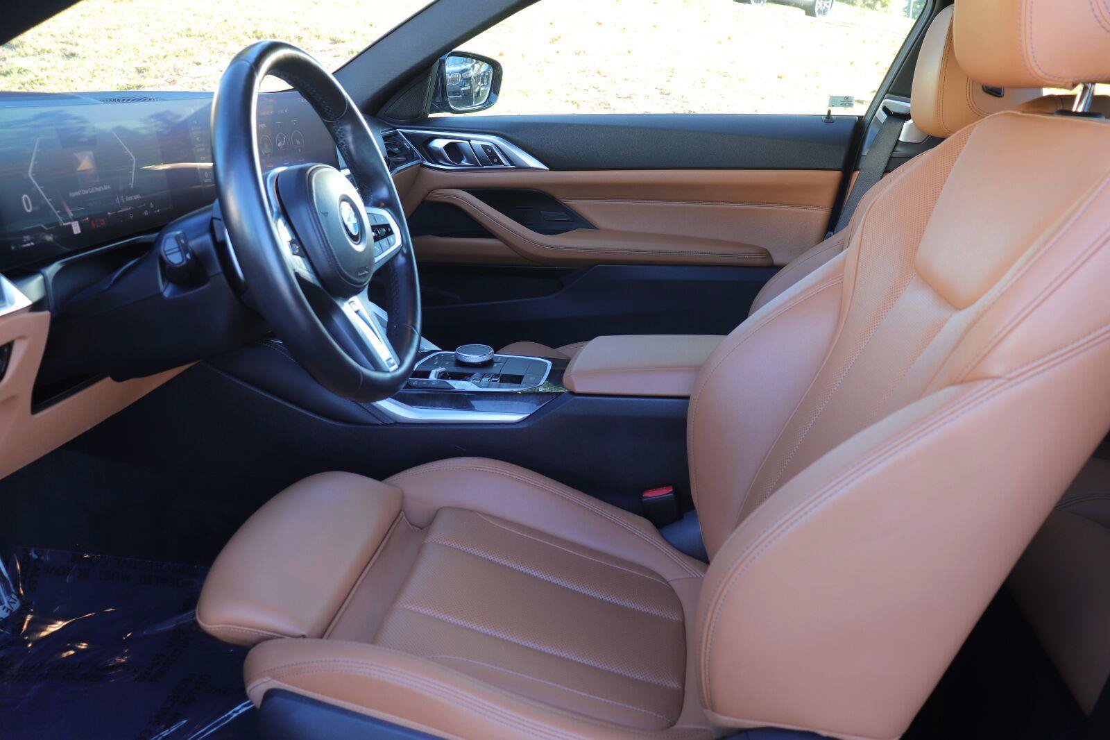 Used 2024 BMW M440i Coupe w/ Premium Package RWD image 10