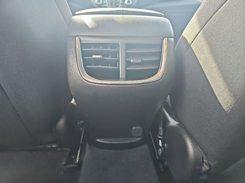 Used 2024 Chevrolet Malibu LT image 20