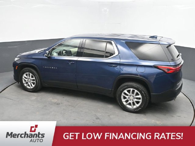 Used 2022 Chevrolet Traverse LS AWD/4WD image 40