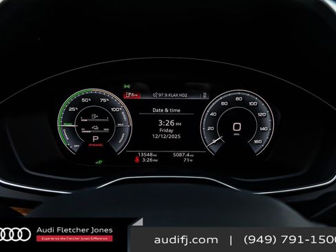Used 2023 Audi Q5 e Premium Plus w/ Premium Plus Package image 19