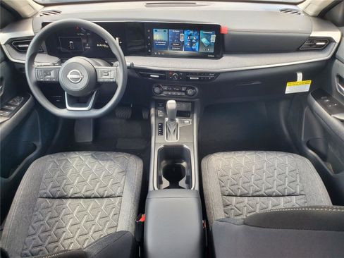 New 2026 Nissan Kicks SV w/ SV Premium Package AWD/4WD image 12