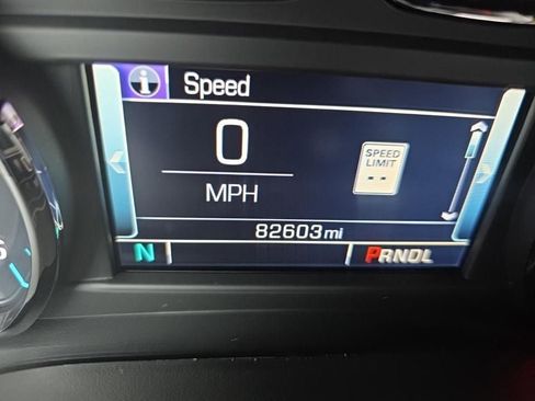 Used 2020 Chevrolet Suburban LT image 4