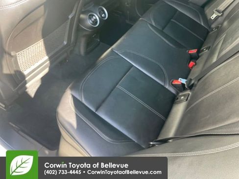 Used 2021 Alfa Romeo Stelvio Ti w/ Nero Edizione image 24