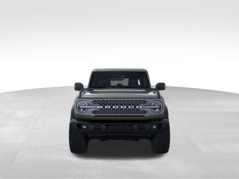 New 2025 Ford Bronco Badlands image 7