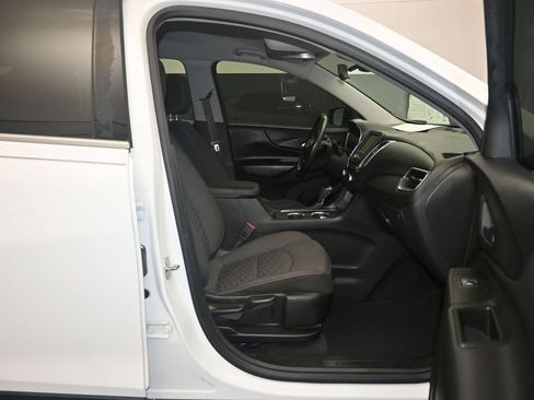 Used 2020 Chevrolet Equinox LT FWD image 26
