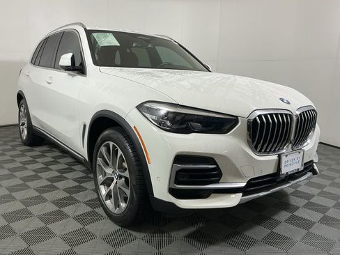 Certified 2023 BMW X5 sDrive40i image 4
