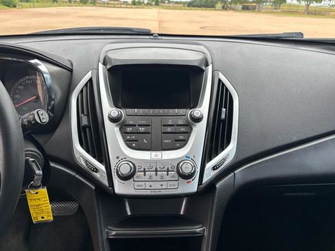 Used 2017 GMC Terrain SLE FWD image 16