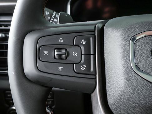 New 2026 GMC Sierra 1500 AT4 w/ AT4 Premium Package AWD/4WD image 11