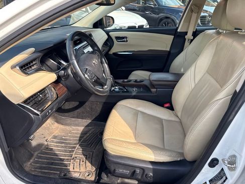 Used 2014 Toyota Avalon XLE Touring FWD image 15