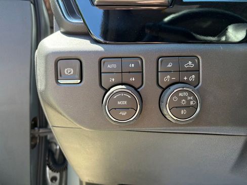 New 2026 Chevrolet Silverado 1500 LT Trail Boss w/ LT Trail Boss Premium Package AWD/4WD image 17