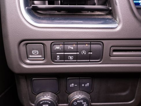 Used 2023 Chevrolet Tahoe LT w/ LT Signature Plus Package RWD image 29
