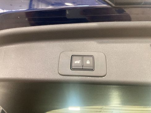 Used 2025 Nissan Murano Platinum w/ Cargo Package image 41