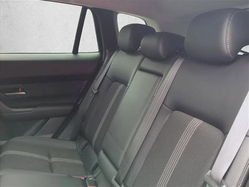 Used 2024 MAZDA CX-50 AWD 2.5 S w/ Preferred Package image 17