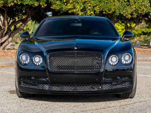 Used 2015 Bentley Flying Spur V8 image 11