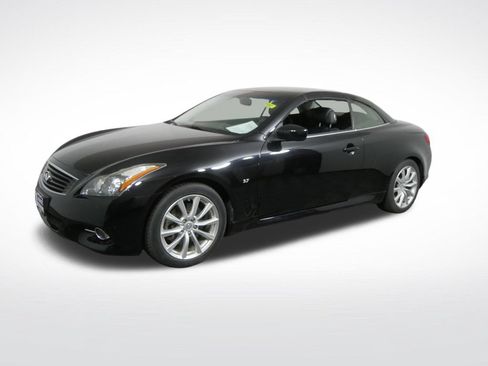 Used 2015 INFINITI Q60 Convertible w/ Premium Package RWD image 6