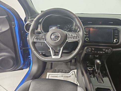 Used 2021 Nissan Kicks SR w/ SR Premium Package image 14
