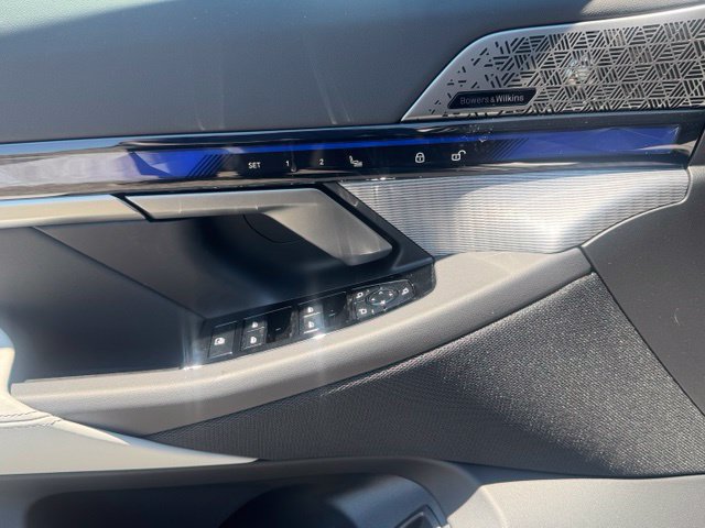 New 2027 BMW M5 Touring AWD/4WD image 11