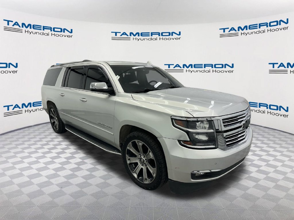 Used 2017 Chevrolet Suburban Premier w/ Max Trailering Package AWD/4WD image 7