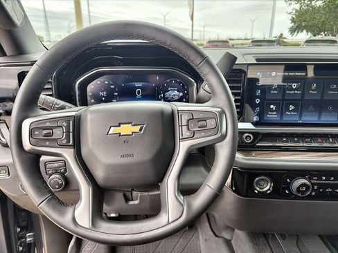 Certified 2023 Chevrolet Silverado 1500 LT w/ Z71 Off-Road Package AWD/4WD image 11