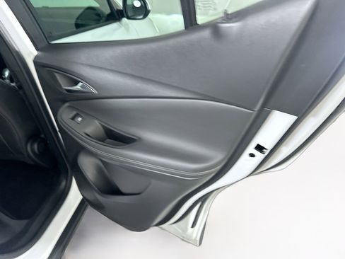 Used 2025 Buick Encore GX Preferred image 28