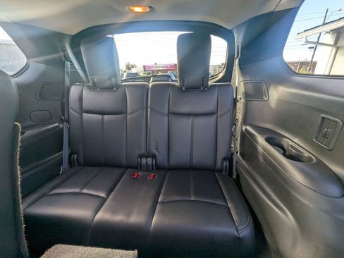 Used 2018 Nissan Pathfinder SL w/ SL Premium Package AWD/4WD image 23