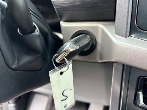 Used 2025 Ford F150 XLT w/ Equipment Group 301A Standard image 17